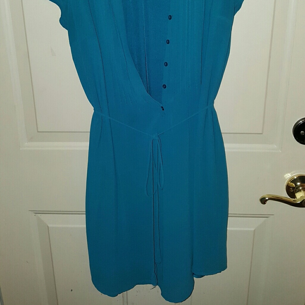 Tunic - Picture 2 of 3